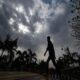 Weather Update 12 April Amidst scorching heat IMD gave good news alert of rain and snowfall – Weather today in Hindi – Aaj ka mausam, mausam ki jankari, Temp today in Hindi