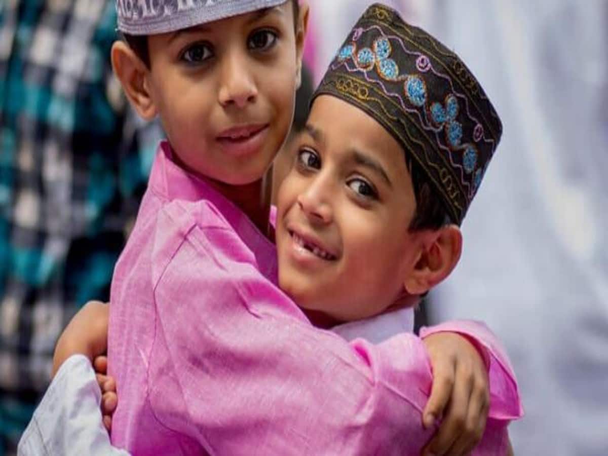 Eid ul-Fitr 2024 Moon Sighting Updates: देशभर में गुरुवार को मनाई जाएगी ईद-उल-फित्र, पर जम्मू-कश्मीर और केरल में बुधवार को ही क्यों ईद?