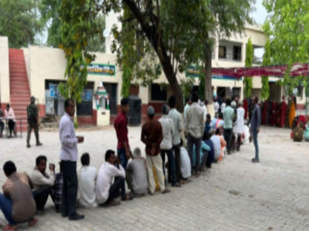 Rajasthan lok sabha election 2024 phase 2 voting live updates on 13 seats of rajasthan jodhpur Barmer kota bjp Congress Rajasthan lok sabha election 2024 phase 2 voting live updates on 13 seats of rajasthan jodhpur Barmer kota bjp Congress