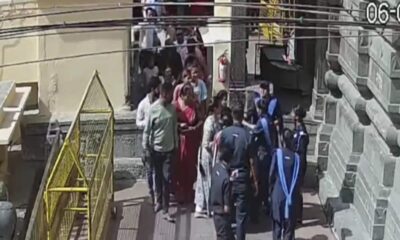 महाकाल मंदिर में रील बनाने से रोका तो लड़कियों ने कर दी पिटाई, लेकिन बढ़ी मुसीबत; देखिए सीसीटीवी फुटेज