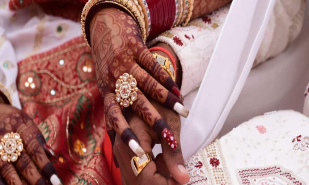 Husband gave triple talaq to wife after not getting Scorpio in marriage in MP