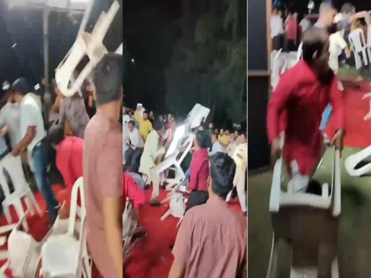 MP : जबलपुर में TV डिबेट शो में कांग्रेस और BJP कार्यकर्ता भिड़े, जमकर चली कुर्सियां, कई लोग घायल; वीडियो वायरल MP : जबलपुर में TV डिबेट शो में कांग्रेस और BJP कार्यकर्ता भिड़े, जमकर चली कुर्सियां, कई लोग घायल; वीडियो वायरल