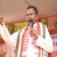 चुनाव प्रचार के दौरान कांग्रेस नेता का विवादित बयान, रख लो पैसा और शराब, पीकर 4 जून को मानना जश्न