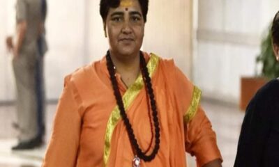 मालेगांव विस्फोट मामला: कोर्ट की चेतावनी के बाद पेश हुईं प्रज्ञा ठाकुर, साइन करने की जगह लगाया अंगूठा