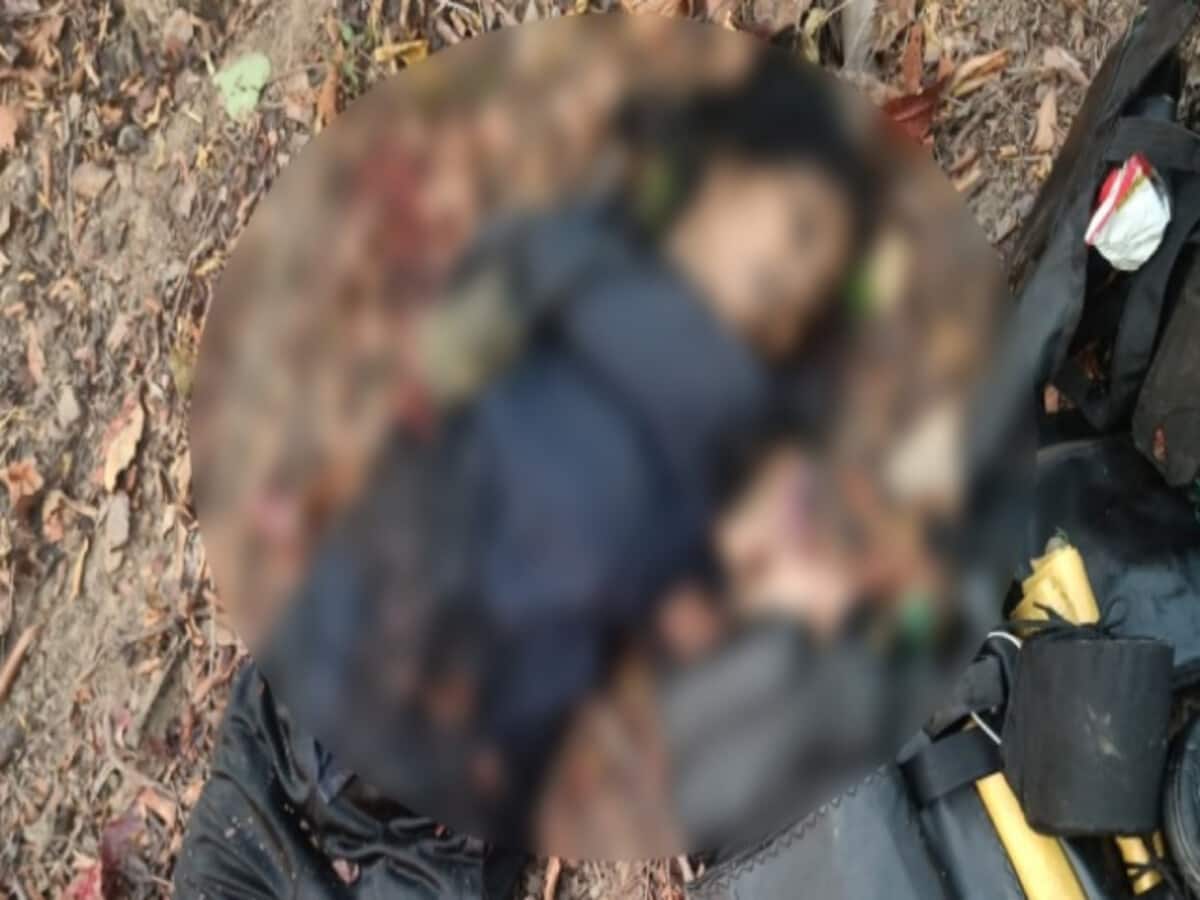 छत्तीसगढ़ में मारे गए 11 नक्सलियों की हुई पहचान, सामने आया नाम; देखें लिस्ट छत्तीसगढ़ में मारे गए 11 नक्सलियों की हुई पहचान, सामने आया नाम; देखें लिस्ट