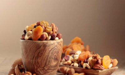 Eating Nuts As Healthy Snacks: क्या स्नैक्स में नट्स खाने से वजन तेजी से बढ़ता है?