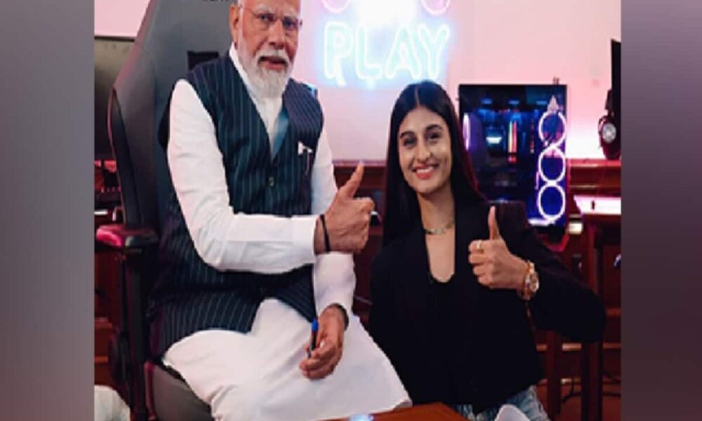 mp news 22 yr old chhindwara gamer girl payal dhare meets pm modi know her story
