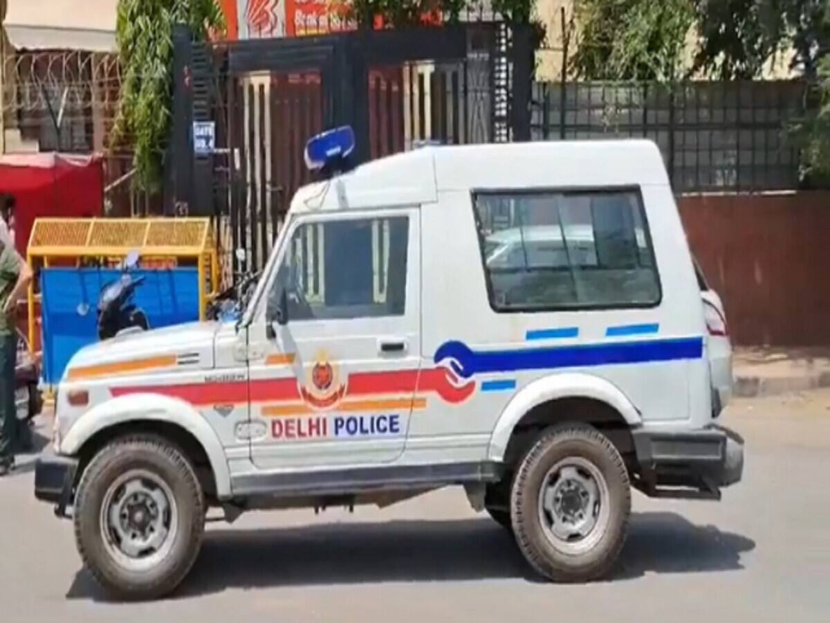 दिल्ली में पानी के लिए बहा दिया खून, किशोरी ने महिला को चाकू से गोदकर मार डाला