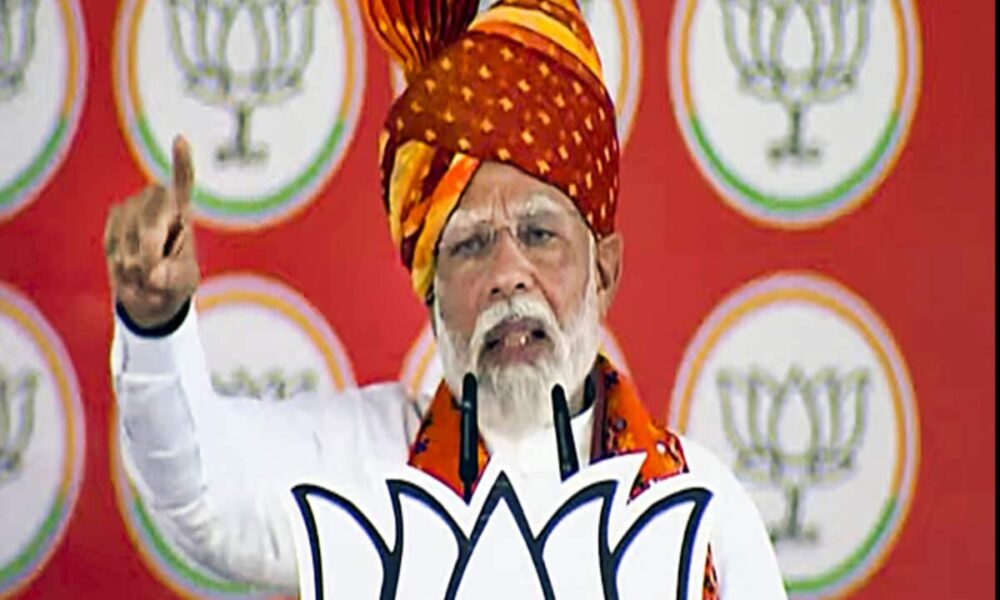 pm narendra modi rally in betul and says congress to snatch reservation from sc st and obc – पीएम मोदी बोले