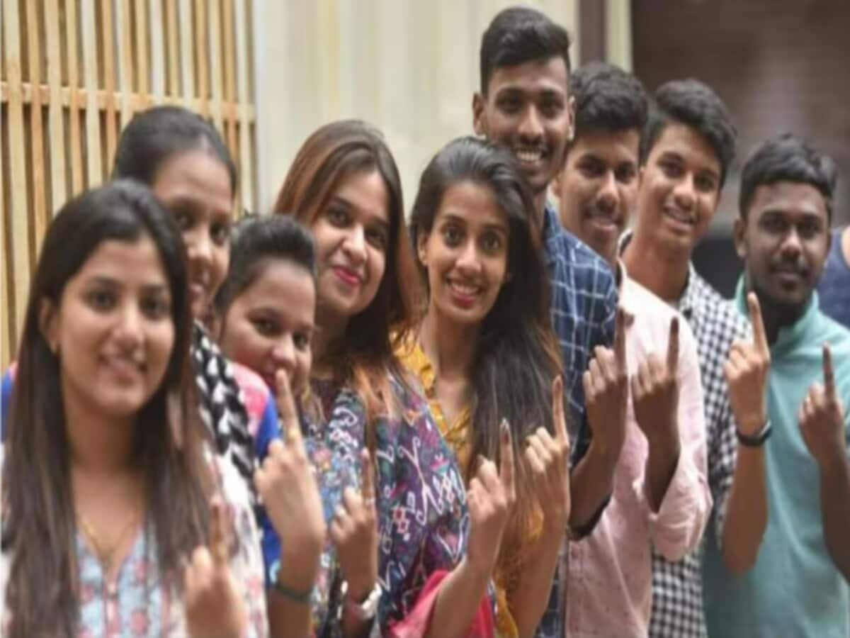mp lok sabha election free poha jalebi and icecream offered to increase voting in indore mp lok sabha election free poha jalebi and icecream offered to increase voting in indore