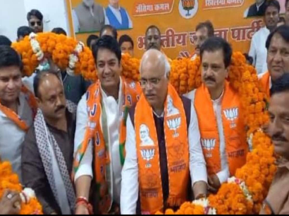 राजस्थान में सोनिया गांधी की रैली के दूसरे दिन ही कांग्रेस में भगदड़, कई नेता BJP में शामिल राजस्थान में सोनिया गांधी की रैली के दूसरे दिन ही कांग्रेस में भगदड़, कई नेता BJP में शामिल