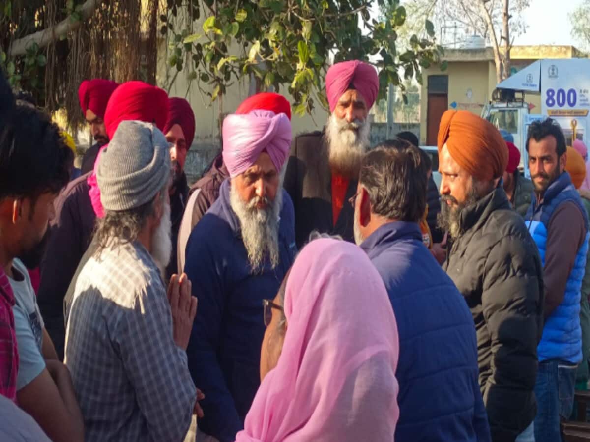 वोट तो सांसद की कटेंगी, चुनाव प्रचार में अपने ही प्रत्याशी के खिलाफ बोले AAP विधायक, अब आई सफाई वोट तो सांसद की कटेंगी, चुनाव प्रचार में अपने ही प्रत्याशी के खिलाफ बोले AAP विधायक, अब आई सफाई