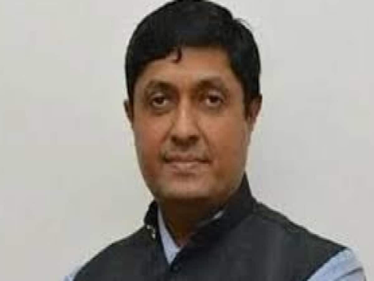 Lok Sabha Elections 2024 SP Leader Ujjwal Raman Singh to Join Congress Akhilesh Yadav agreed as per Alliance Lok Sabha Elections 2024 SP Leader Ujjwal Raman Singh to Join Congress Akhilesh Yadav agreed as per Alliance