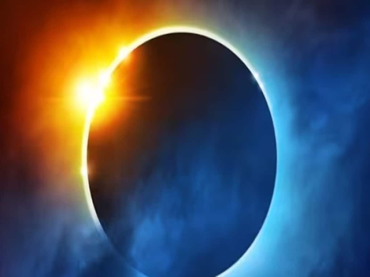 Surya Grahan on 8 April 2024 one day before chaitra navratri know dos and donts of Solar eclipse to prevent negativity Surya Grahan on 8 April 2024 one day before chaitra navratri know dos and donts of Solar eclipse to prevent negativity