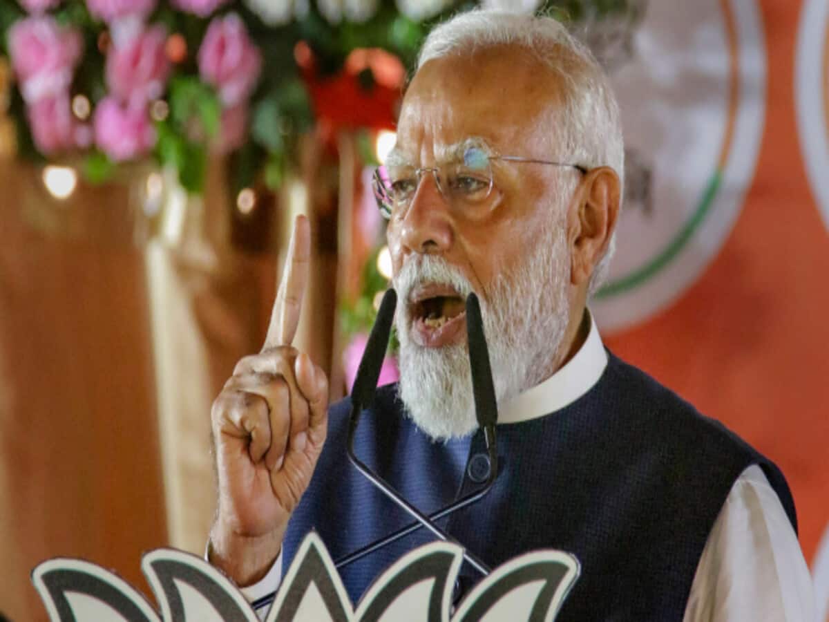 बाड़मेर-जैसलमेर में त्रिकोणीय मुकाबला, कोटा में भी रोचक लड़ाई; जानें राजस्थान में BJP का हाल बाड़मेर-जैसलमेर में त्रिकोणीय मुकाबला, कोटा में भी रोचक लड़ाई; जानें राजस्थान में BJP का हाल