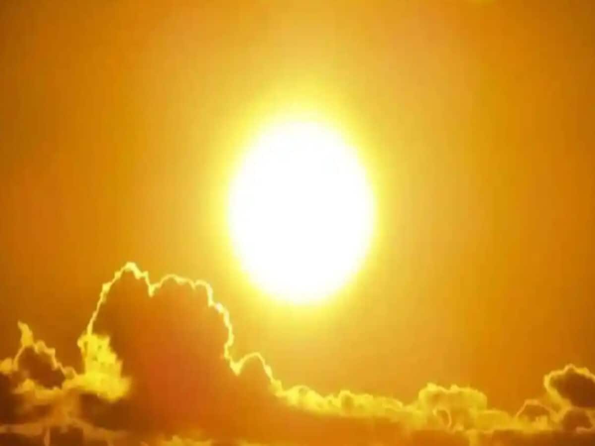 People of Chhattisgarh got relief from the heat light rain and strong winds are continuing yellow alert issued People of Chhattisgarh got relief from the heat light rain and strong winds are continuing yellow alert issued