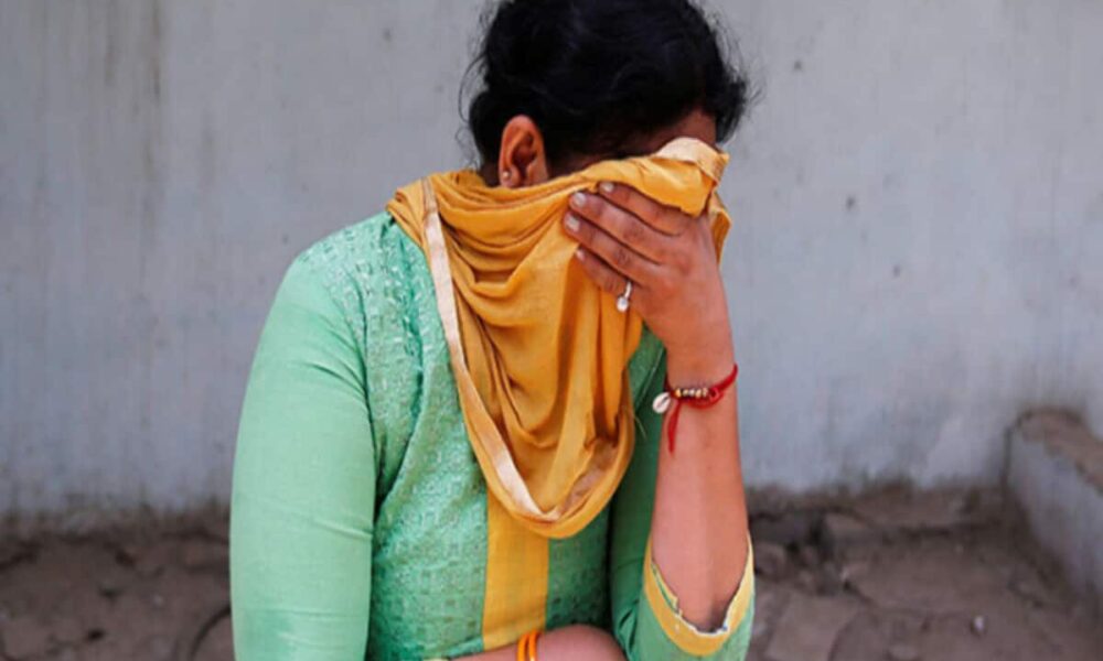 Married woman raped by relative man who came to house on pretext of reconciling with her husband in faridabad