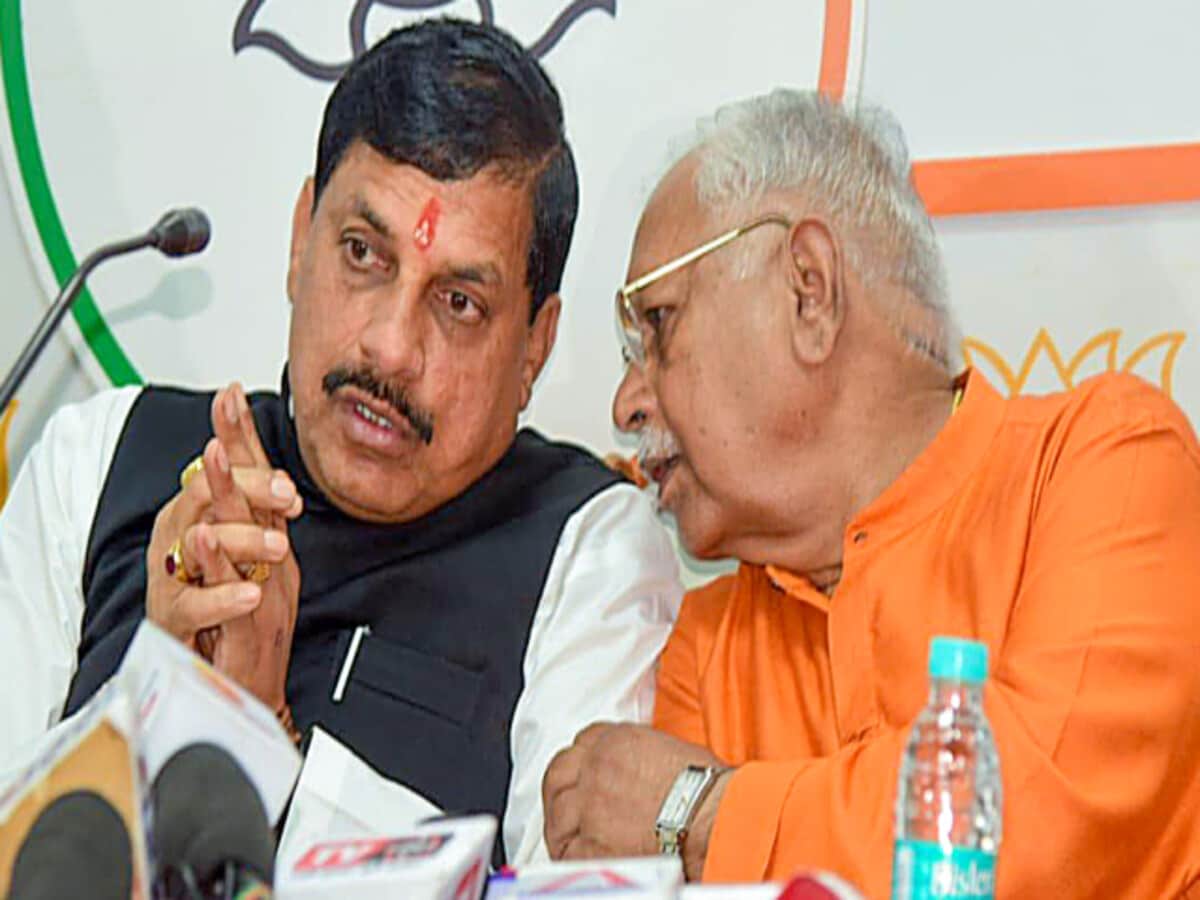 मीट की दुकानों पर CM मोहन यादव का ऐक्शन, 442 दुकानों पर लगाया जुर्मान; वजह मीट की दुकानों पर CM मोहन यादव का ऐक्शन, 442 दुकानों पर लगाया जुर्मान; वजह