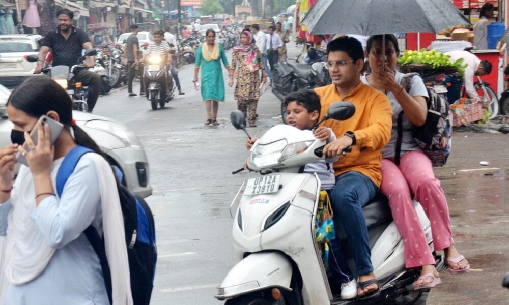 माफिया अशरफ के साले का घर होगा कुर्क, यूपी में फिर 4 दिन बारिश, उत्तर प्रदेश न्यूज़