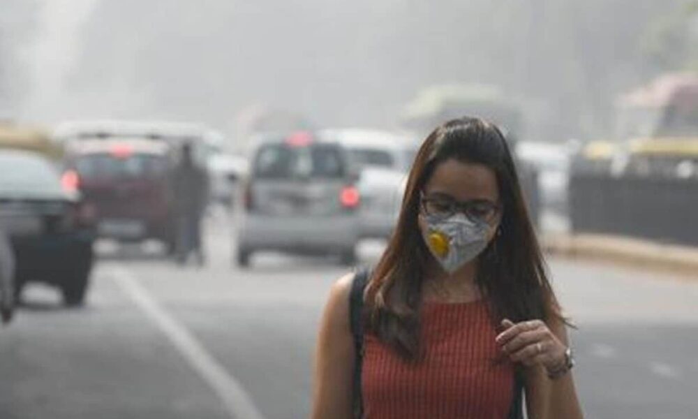 दिल्ली-एनसीआर में वायु प्रदूषण पर PMO में हुआ हाई लेवल मंथन, पराली से लेकर EV तक सब पर हुई बात