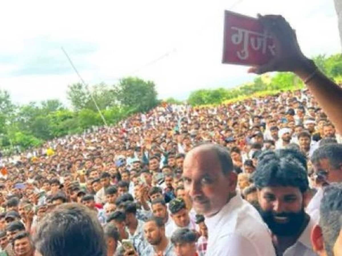 सम्राट मिहिर भोज जयंती पर झालावाड़ में तनाव, गुर्जरों ने निकाली रैली, राजपूतों का विरोथ सम्राट मिहिर भोज जयंती पर झालावाड़ में तनाव, गुर्जरों ने निकाली रैली, राजपूतों का विरोथ