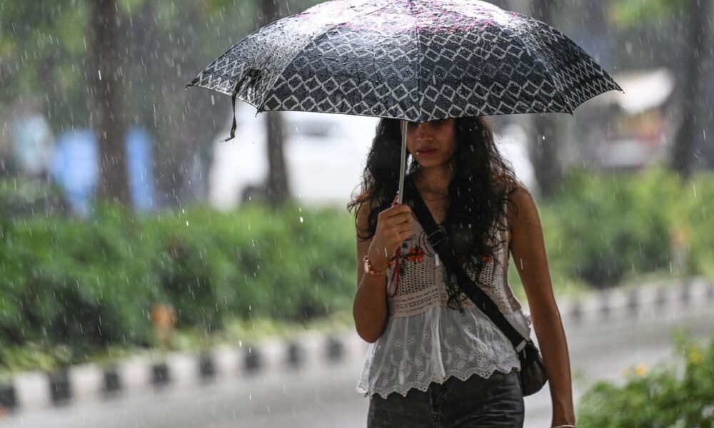 मध्य प्रदेश में 2 दिन मौसम रहेगा खराब, IMD का यलो अलर्ट, किन जिलों में होगी झमाझम बारिश?