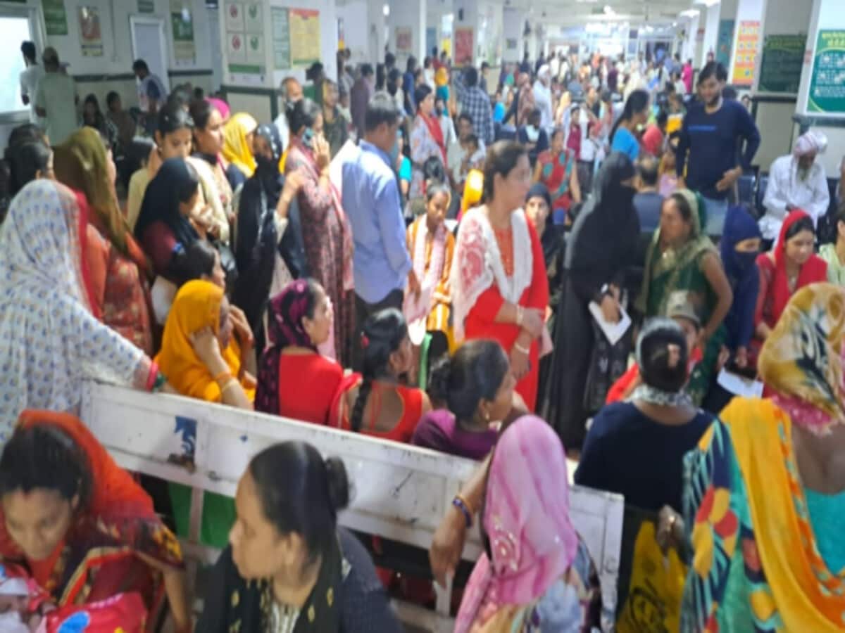 Delhi Hospitals Strike : दिल्ली के अस्पतालों में 12 अगस्त को हड़ताल पर रहेंगे डॉक्टर, OPD, सर्जरी और लैब सेवाएं रहेगी बंद Delhi Hospitals Strike : दिल्ली के अस्पतालों में 12 अगस्त को हड़ताल पर रहेंगे डॉक्टर, OPD, सर्जरी और लैब सेवाएं रहेगी बंद