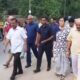 अरविंद केजरीवाल ने CM की कुर्सी छोड़ी, ‘काम’ नहीं; आतिशी संग सड़क पर निकले