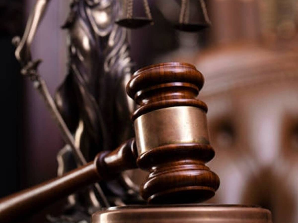 रिपोर्ट को किया नजरअंदाज, जज के खिलाफ हो जांच; MP HC ने क्यों दिया यह आदेश रिपोर्ट को किया नजरअंदाज, जज के खिलाफ हो जांच; MP HC ने क्यों दिया यह आदेश