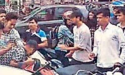 हल्दवानी में सरेआम गुंडागर्दी, छात्रों को सड़क पर दौड़ा-दौड़ाकर पीटा; फाड़े भगत सिंह के पोस्टर