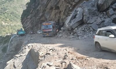 15 घंटे तक बुरी तरह हाईवे पर फंसे यात्री, उत्तराखंड में चीन बॉर्डर पर नीती NH पर ट्रैफिक शुरू