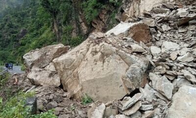 मॉनसूनी भारी बारिश के साथ आई मुसीबत, पिथौरागढ़-घाट नेशनल हाईवे बंद होने पर 500 यात्रियों ने रोड पर काटी रात