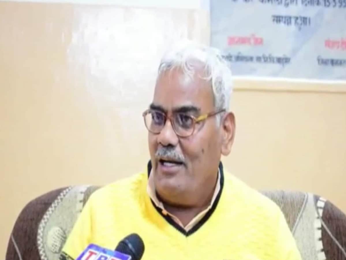 अशोक गहलोत गांधी के नाम पर ढींढोरा पीट रहे हैं, बोले- मदन दिलावर अशोक गहलोत गांधी के नाम पर ढींढोरा पीट रहे हैं, बोले- मदन दिलावर