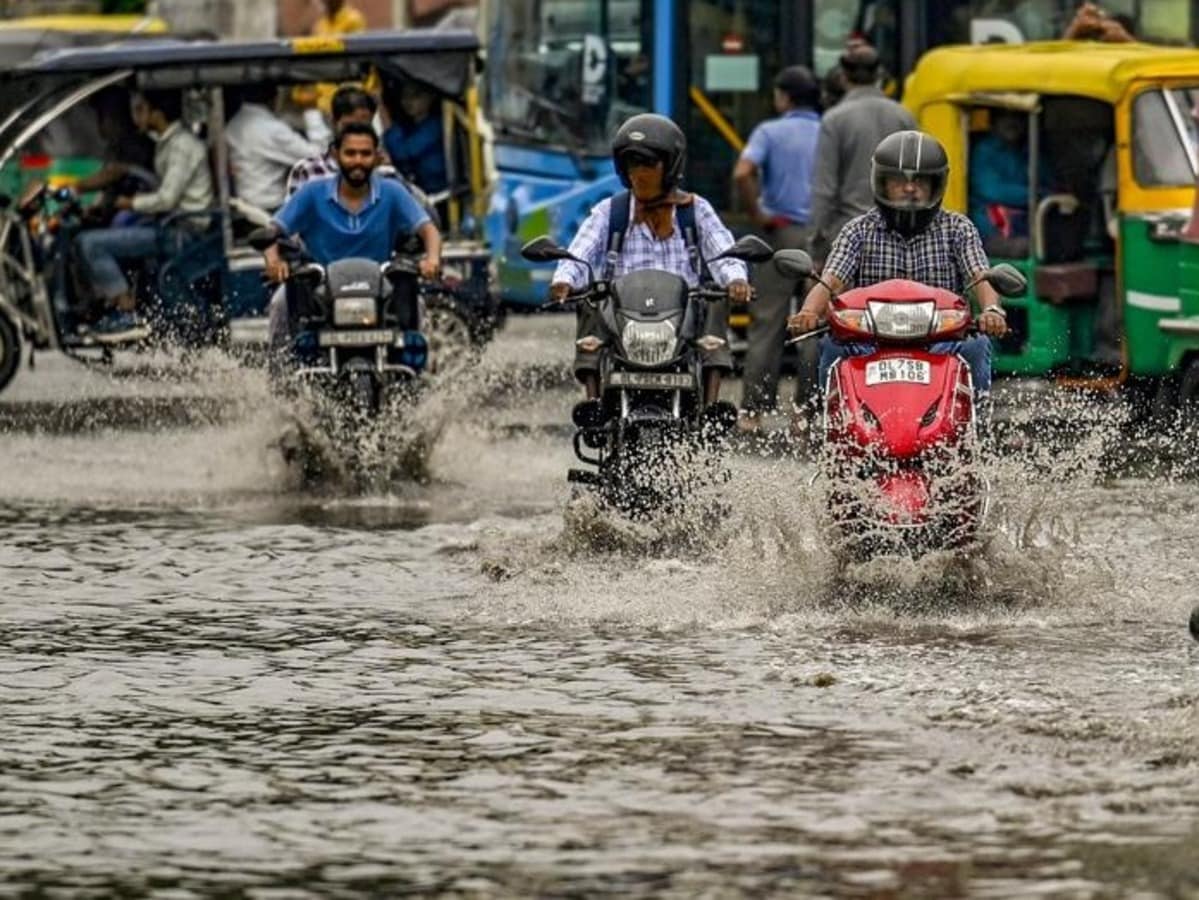 मध्य प्रदेश में 3 दिन झमाझम बरसेंगे मेघ, 35 से ज्यादा जिलों में बारिश पर अलर्ट, मध्य प्रदेश न्यूज़ मध्य प्रदेश में 3 दिन झमाझम बरसेंगे मेघ, 35 से ज्यादा जिलों में बारिश पर अलर्ट, मध्य प्रदेश न्यूज़