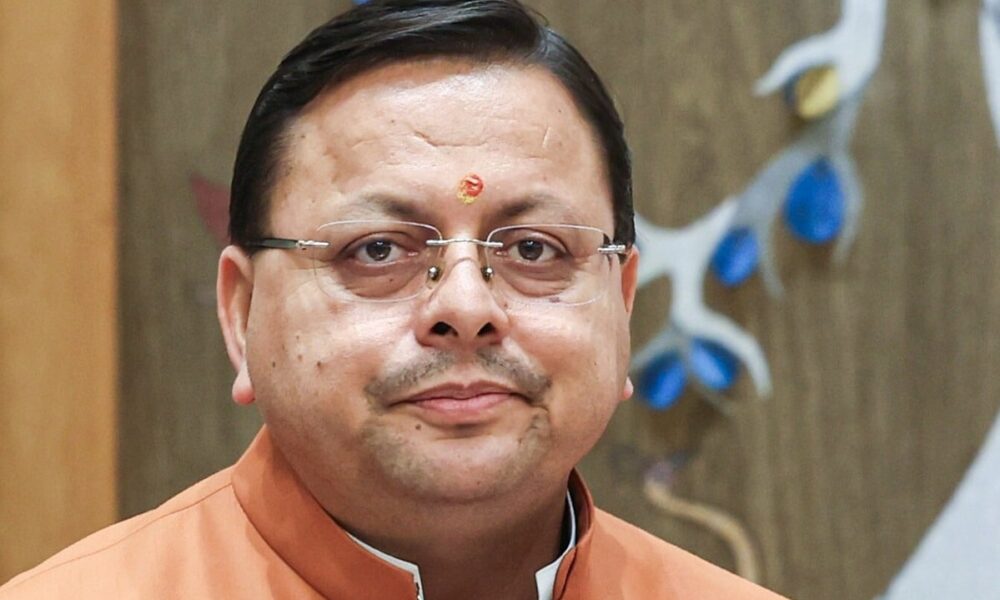 खाद्य पदार्थों में थूकने की घटनाओं CM धामी का ऐक्शन, होटल ढाबा कर्मियों का होगा वेरिफिकेशन