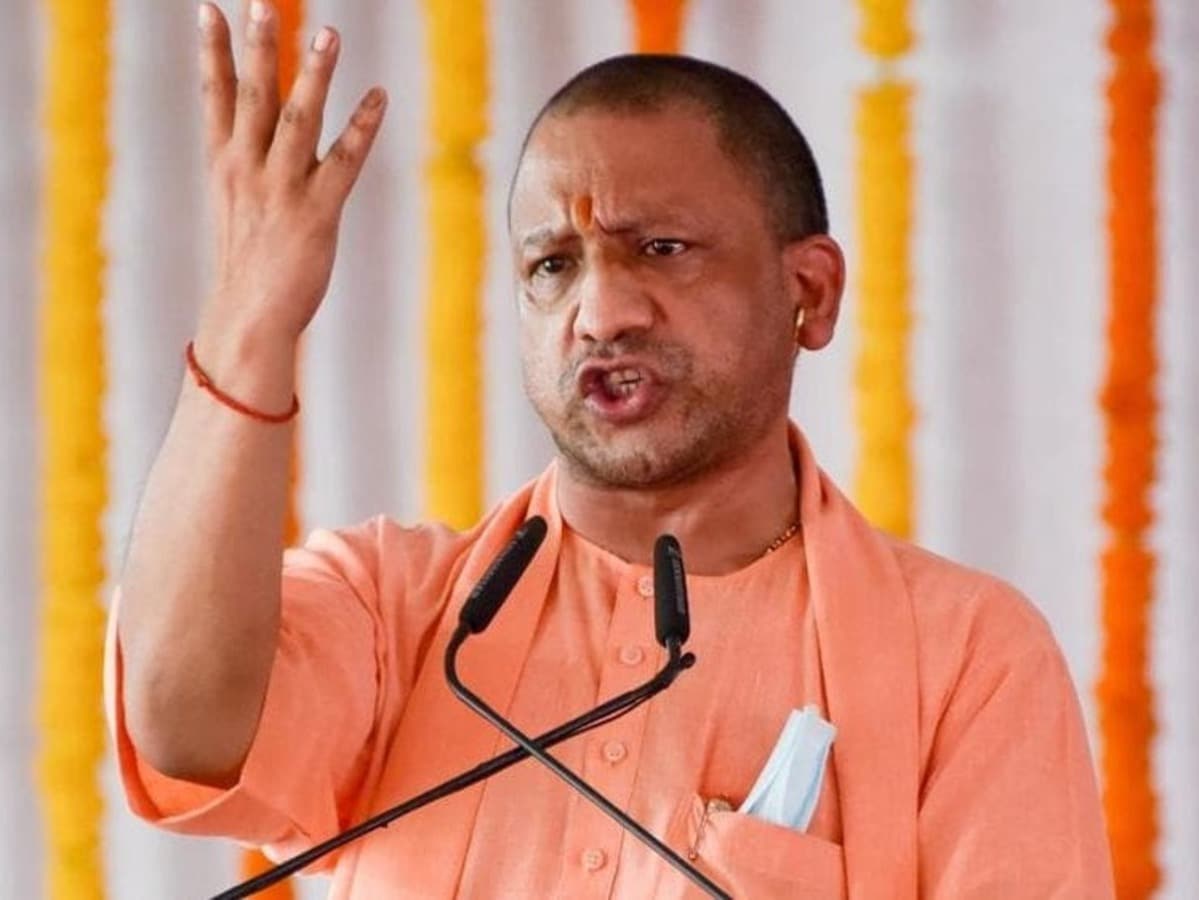 सीएम योगी आज बनारस में, विंध्यवासिनी मंदिर में उमड़े श्रद्धालु, उत्तर प्रदेश न्यूज़ सीएम योगी आज बनारस में, विंध्यवासिनी मंदिर में उमड़े श्रद्धालु, उत्तर प्रदेश न्यूज़