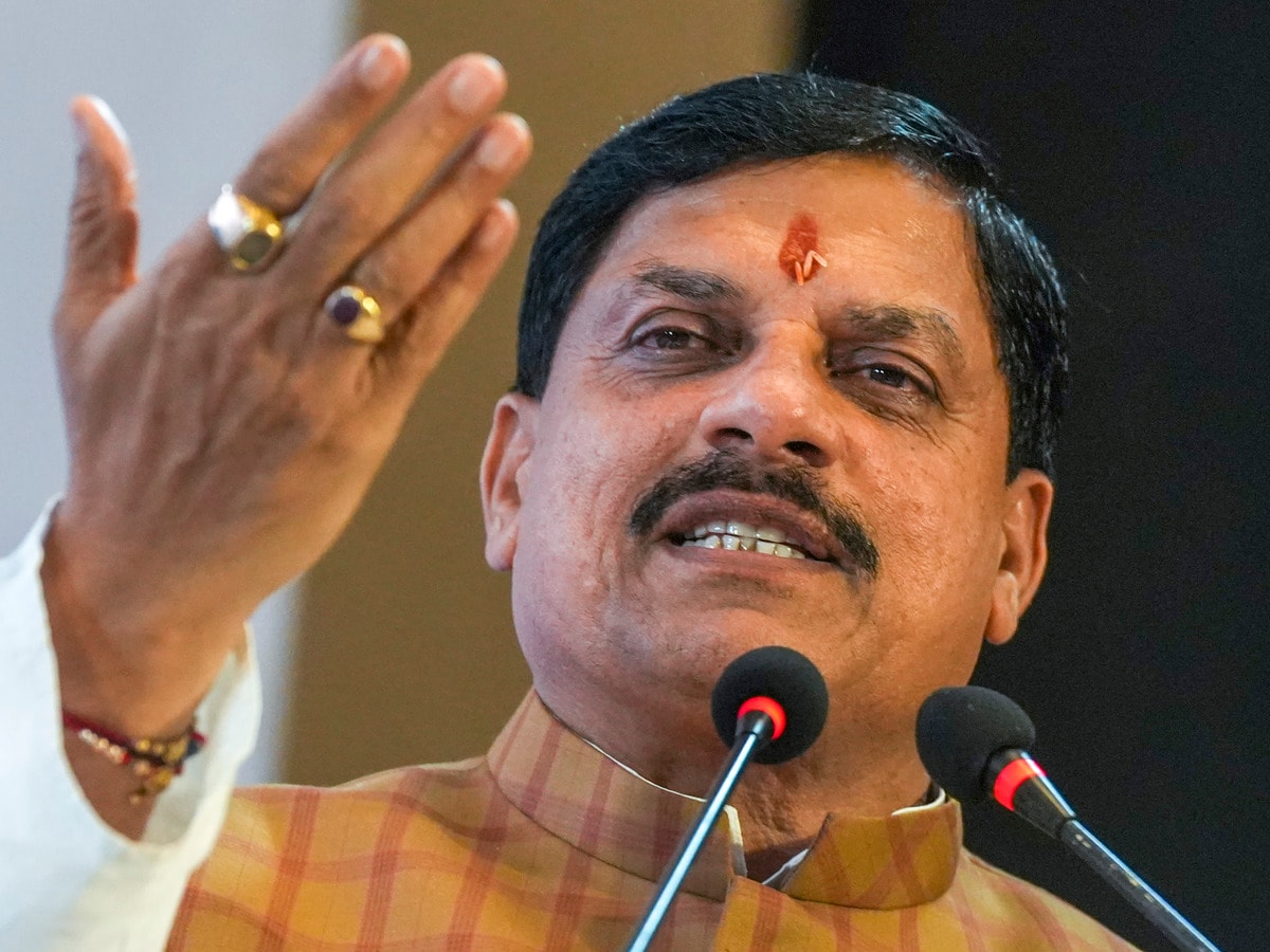 एक महीने 999 रुपये में भोपाल से रीवा तक लीजिए हवाई यात्रा का आनंद, CM का ऐलान एक महीने 999 रुपये में भोपाल से रीवा तक लीजिए हवाई यात्रा का आनंद, CM का ऐलान
