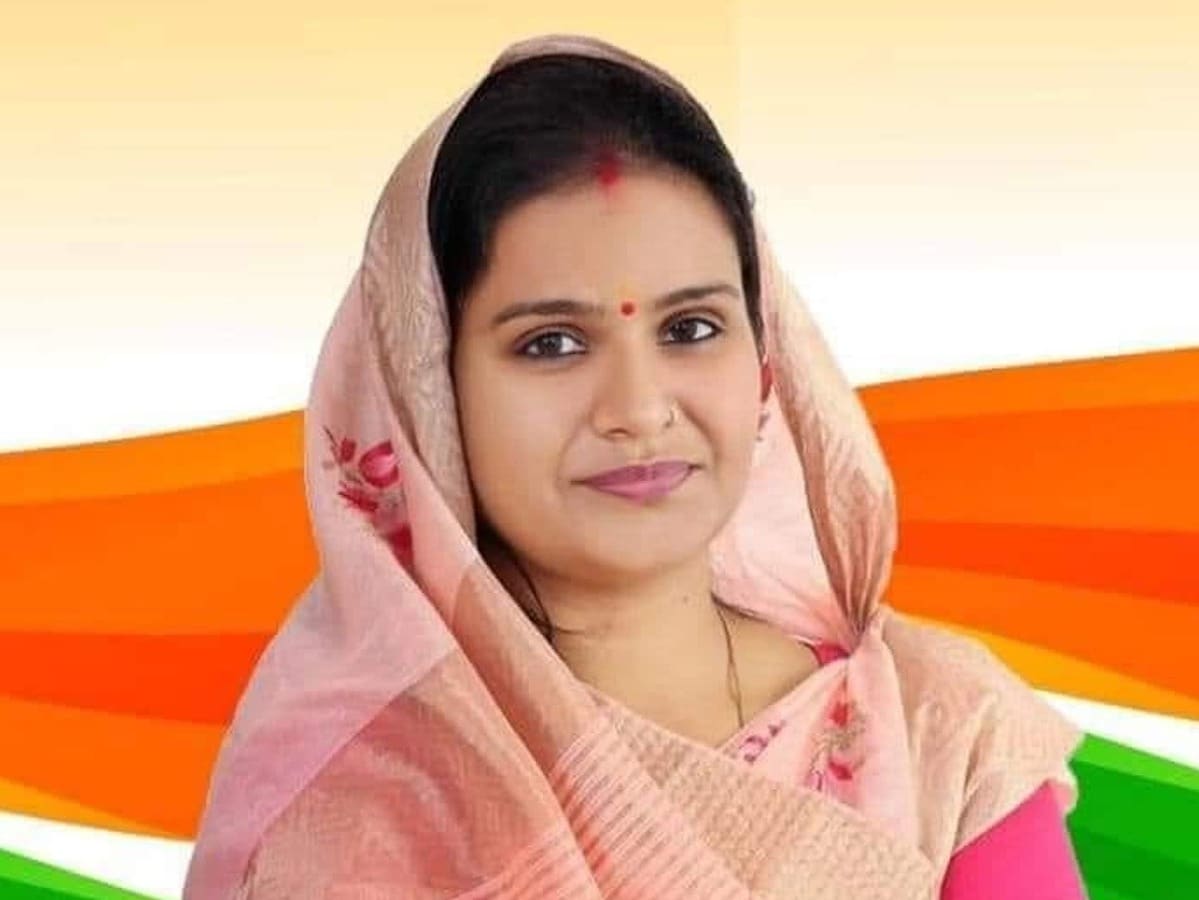 हेरिटेज नगर निगम मेयर मुनेश गुर्जर कोर्ट में हुई पेश, कोर्ट ने दी ये बड़ी राहत हेरिटेज नगर निगम मेयर मुनेश गुर्जर कोर्ट में हुई पेश, कोर्ट ने दी ये बड़ी राहत