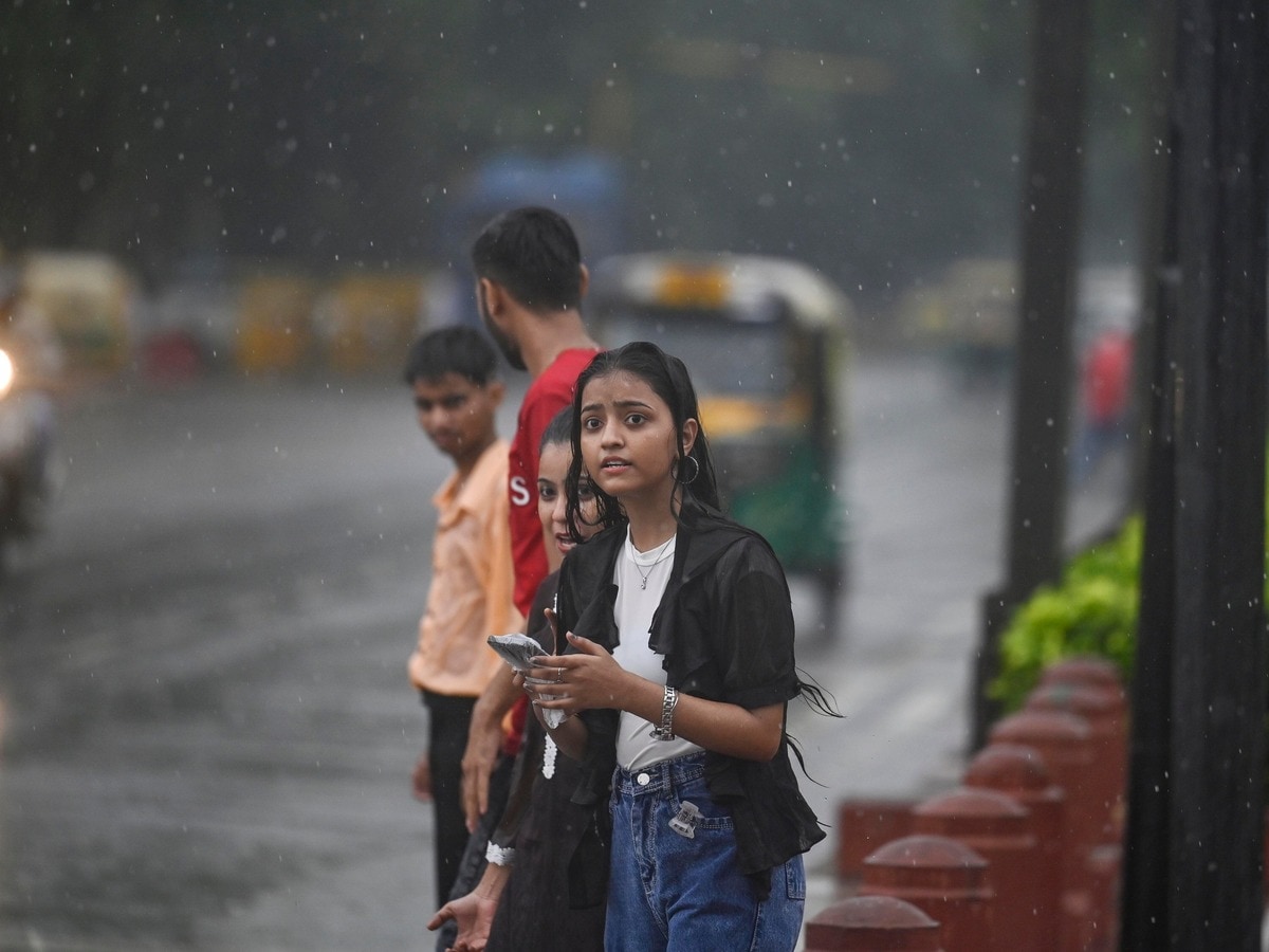 राजस्थान में मौसम की बेरुखी, कई जिलों में बौछारें पड़ने की चेतावनी, IMD का लेटेस्ट अपडेट