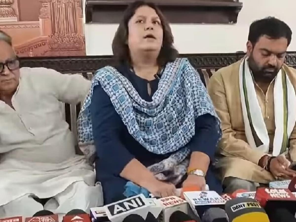 राजस्थान… होटल… रशिया… सेक्स स्कैंडल की आहट, कांग्रेस प्रवक्ता की पोस्ट से खलबली राजस्थान… होटल… रशिया… सेक्स स्कैंडल की आहट, कांग्रेस प्रवक्ता की पोस्ट से खलबली