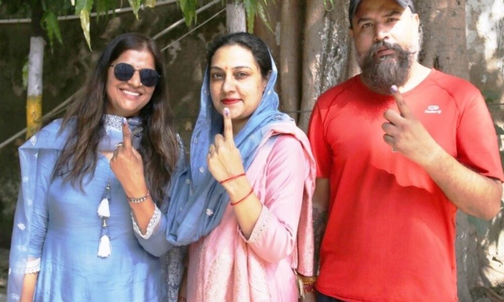 गुरुग्राम में 4 फीसदी बढ़ा मतदान, नूंह में सबसे अधिक 68% वोटिंग; पड़ोसी जिलों में क्या हाल