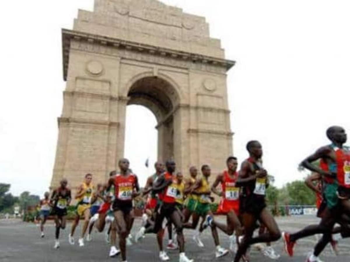हाफ मैराथन के कारण दिल्ली में रविवार को ट्रैफिक पर पड़ेगा असर, इन रास्तों से बचकर निकलें हाफ मैराथन के कारण दिल्ली में रविवार को ट्रैफिक पर पड़ेगा असर, इन रास्तों से बचकर निकलें