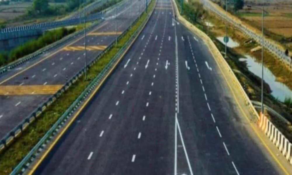 दिल्ली-देहरादून एलिवेटेड रोड पर शुरू हुआ ट्रैफिक, एशिया का सबसे लंबा है वाइल्ड लाइफ कॉरिडोर