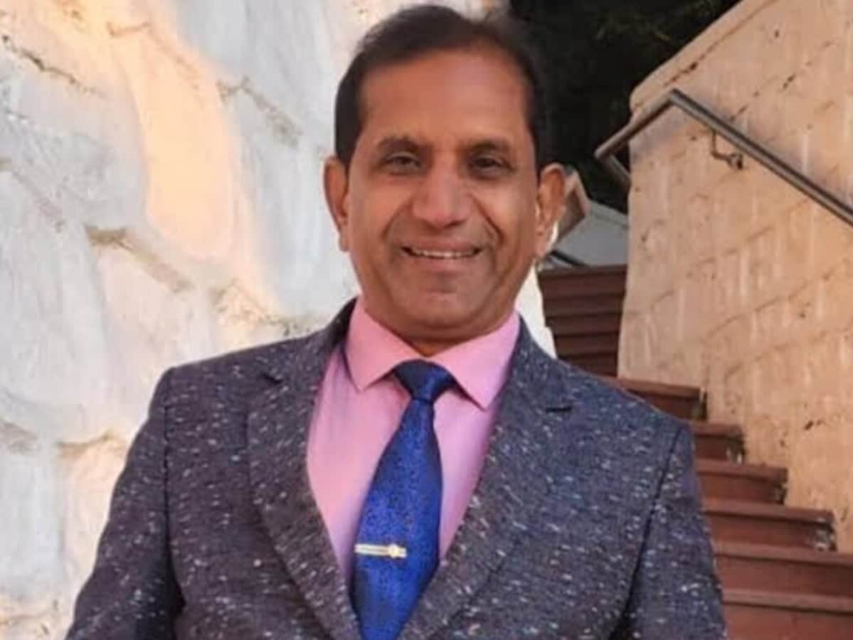 धनकुबेर निकला IAS राजेंद्र विजय, 16 बैंकों में खाता; 11 किलो चांदी और 13 भूखंड धनकुबेर निकला IAS राजेंद्र विजय, 16 बैंकों में खाता; 11 किलो चांदी और 13 भूखंड