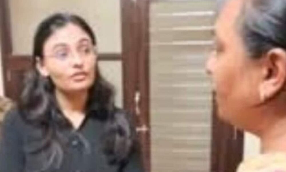 लेक्चरर वर्षा बिश्नोई गिरफ्तार, 25 हजार का इनाम था, होंगे बड़े खुलासे, राजस्थान न्यूज़