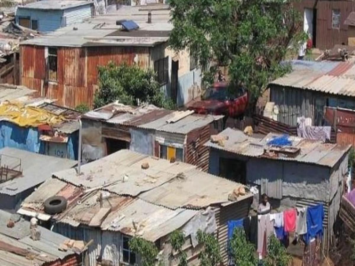 निकाय चुनाव से पहले मलिन बस्तियों का मुद्दा फिर गर्माया, BJP-कांग्रेस की एक-दूसरे को घेरने की तैयारी निकाय चुनाव से पहले मलिन बस्तियों का मुद्दा फिर गर्माया, BJP-कांग्रेस की एक-दूसरे को घेरने की तैयारी