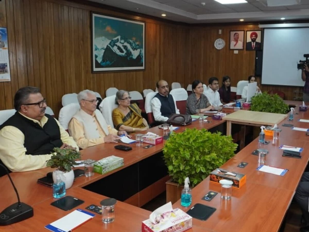 शादी और लिवइन का ऑनलाइन रजिस्ट्रेशन, नियमावली तैयार; उत्तराखंड में कब लागू होगा UCC शादी और लिवइन का ऑनलाइन रजिस्ट्रेशन, नियमावली तैयार; उत्तराखंड में कब लागू होगा UCC