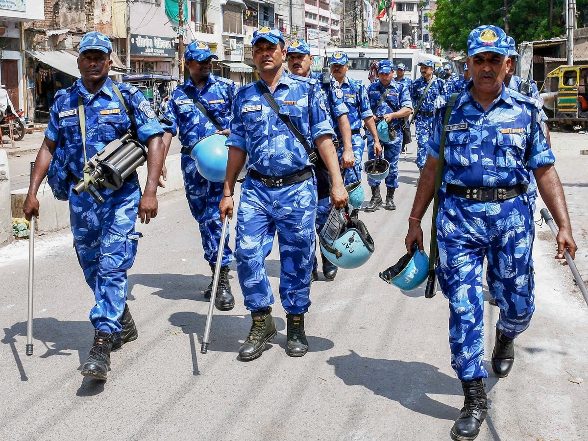 यति नरसिंहानंद के विरोध में हरिद्वार में भी ‘सर तन से जुदा’ के नारे, 4 केस दर्ज यति नरसिंहानंद के विरोध में हरिद्वार में भी ‘सर तन से जुदा’ के नारे, 4 केस दर्ज