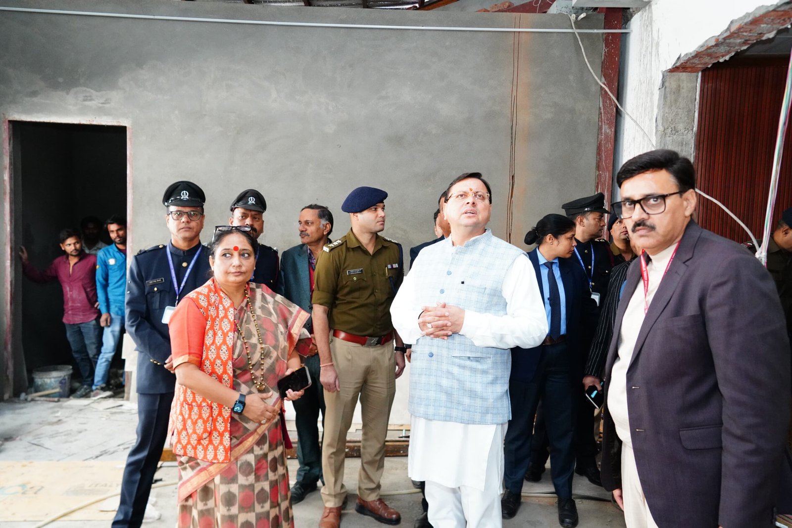 विधानसभा अध्यक्ष ऋतु खंडूरी भूषण और मुख्यमंत्री पुष्कर सिंह धामी ने विधानसभा के नव निर्माण कार्यों का लिया जायजा….. विधानसभा अध्यक्ष ऋतु खंडूरी भूषण और मुख्यमंत्री पुष्कर सिंह धामी ने विधानसभा के नव निर्माण कार्यों का लिया जायजा…..
