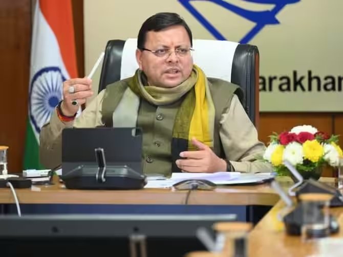 उत्तराखण्ड में बढ़ती ठंड, मुख्यमंत्री धामी ने जिलाधिकारियों को आवश्यक राहत सामग्री वितरित करने की दी हिदायत। उत्तराखण्ड में बढ़ती ठंड, मुख्यमंत्री धामी ने जिलाधिकारियों को आवश्यक राहत सामग्री वितरित करने की दी हिदायत।